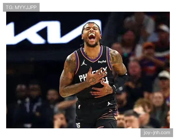 杰伦·格林突破得分效率提升显著 拉开与队友的关键时刻差距