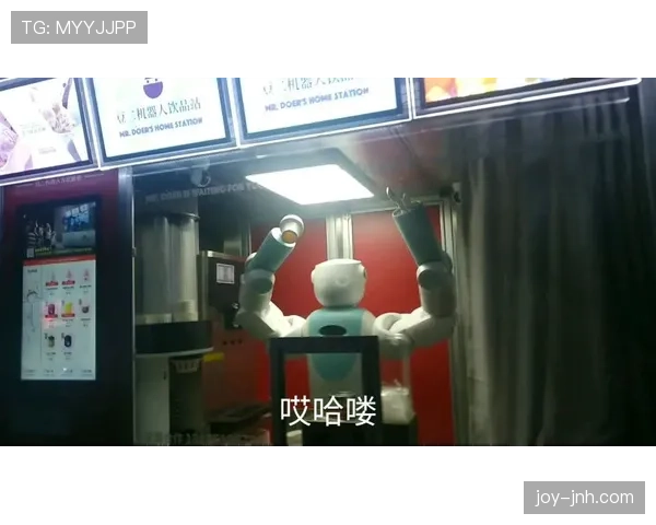 董志豪训练完直接去奢侈品店刷卡，这谁顶得住啊