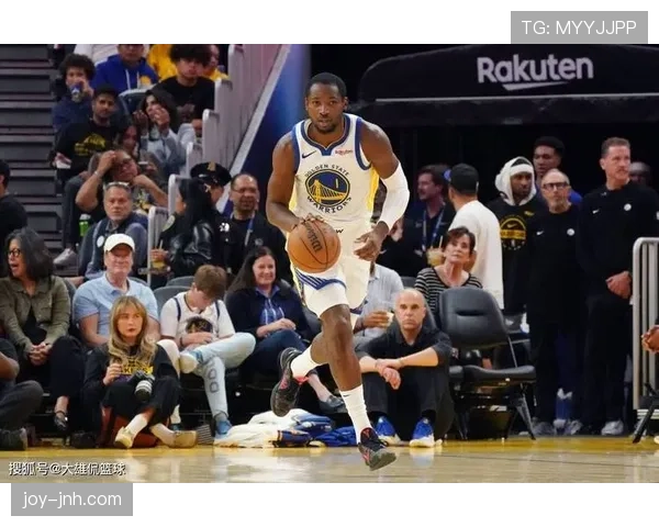 安东尼·戴维斯挡拆拉开空间提升内线效率明显优于上一季